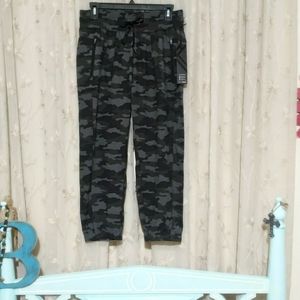 Kyodan Camo Joggers
